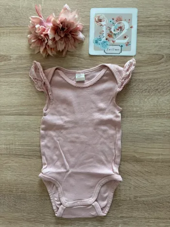 Body rose H&M 9 mois TBE