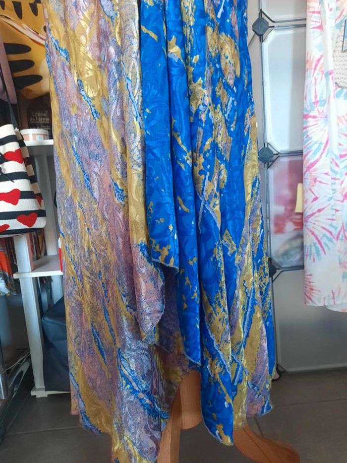 Robe en soie Taille unique neuf sans étiquette 🏷 #lora11femme - photo numéro 4