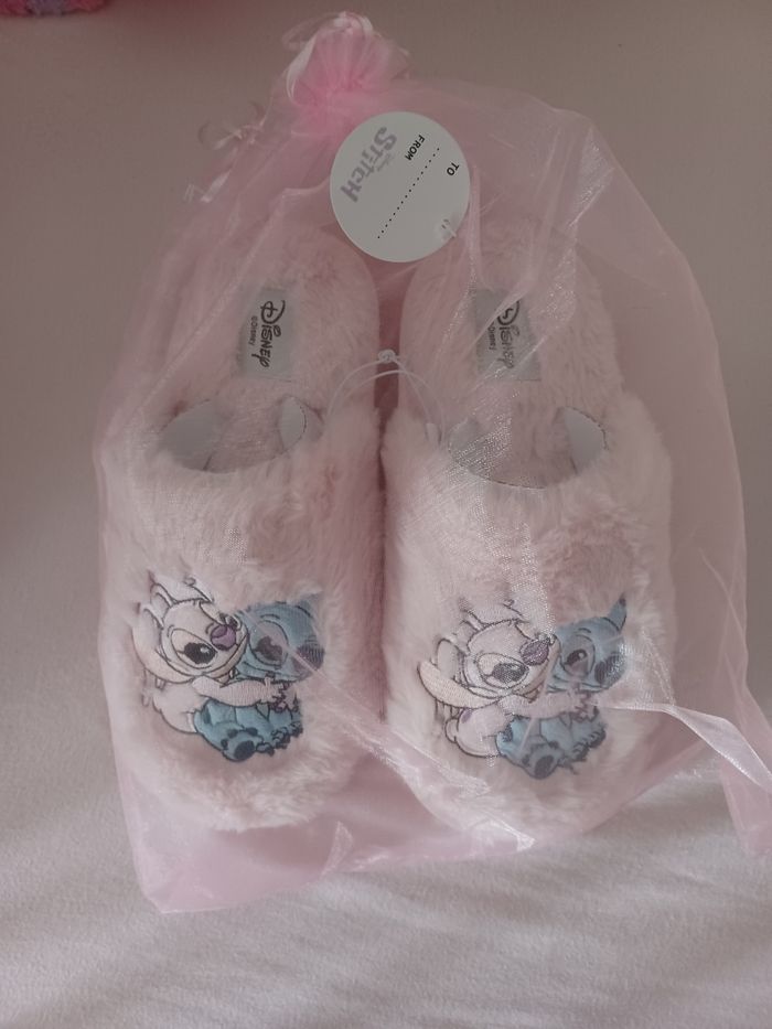 Pantoufles stitch p36