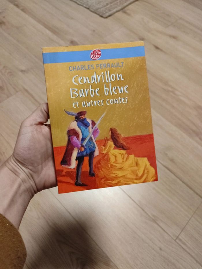 Cendrillon barbe bleue et autres contes