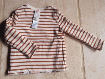 Tee-shirt réversible