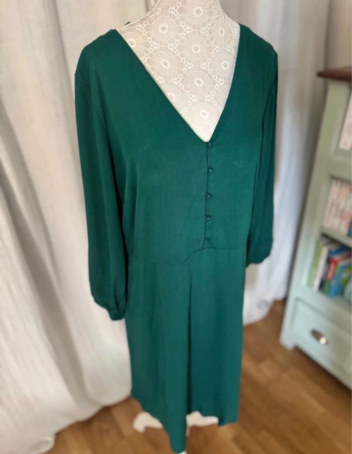 Robe fluide vert bouteille neuve Camaïeu 42 - photo numéro 8