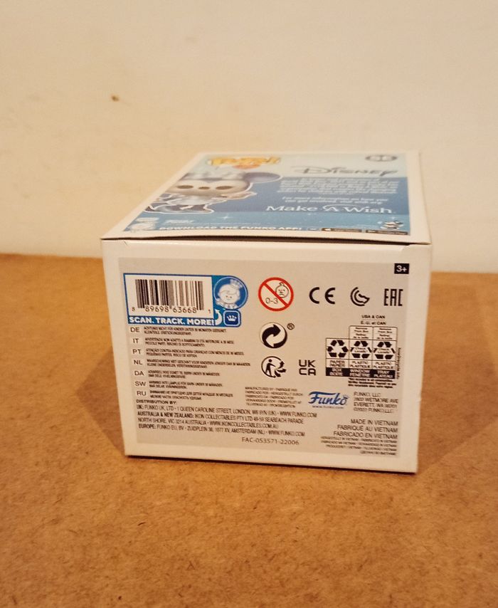 Funko Pop Disney - Make a wish - Minnie Mouse argentée - photo numéro 5