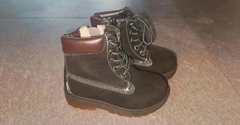 Bottines chaudes bébé garçon 20 comme NEUVES