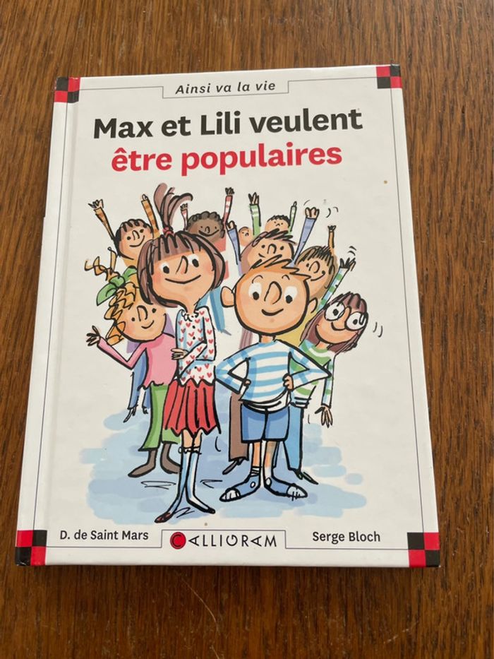 Lot de quatre livres Lili et Max - photo numéro 4