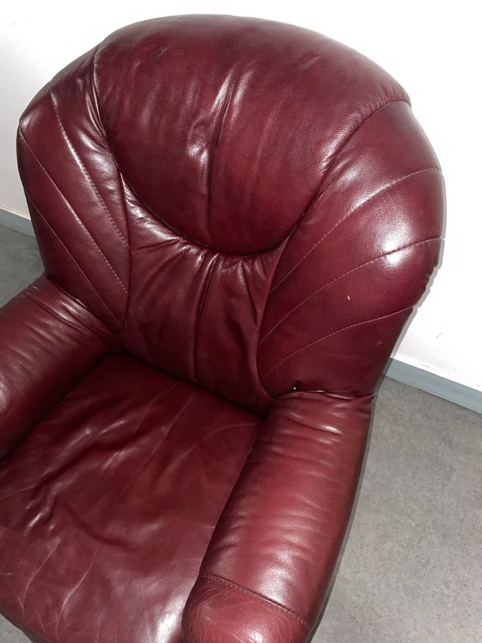 Fauteuil cuir magenta - photo numéro 4