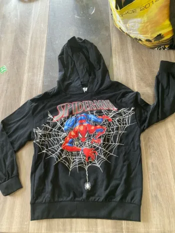 Sweat à capuche