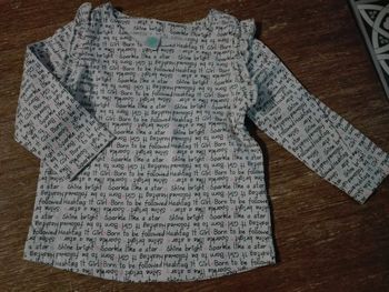 T-shirt bébé fille 12 mois blanc texte étoiles shine bright froufrou NEUF