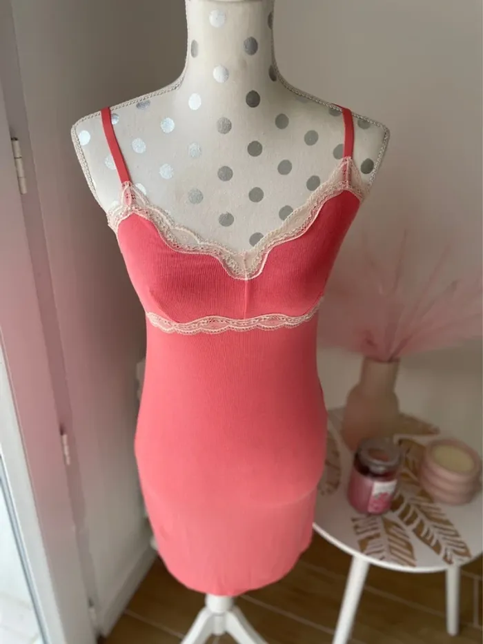 Nuisette corail taille xs neuf étiqueté - photo numéro 2