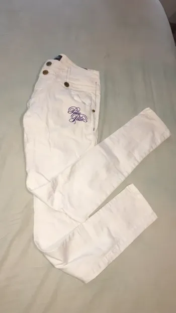 Jean / pantalon slim blanc