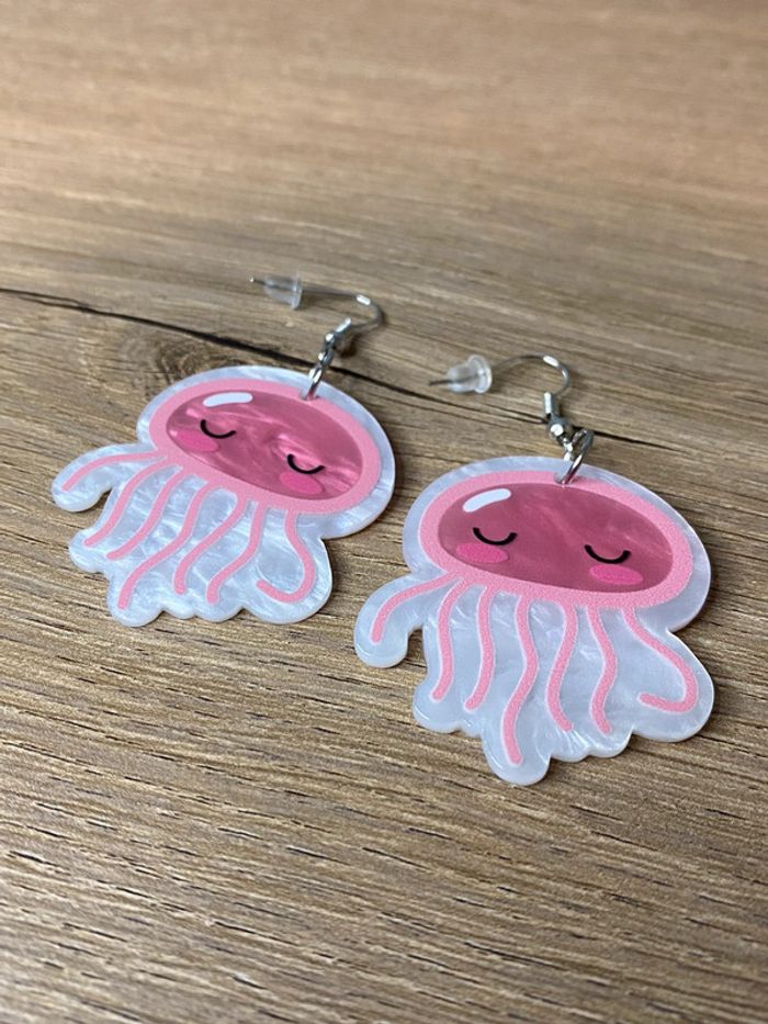 Paire de boucles d oreilles méduse tendance - photo numéro 3