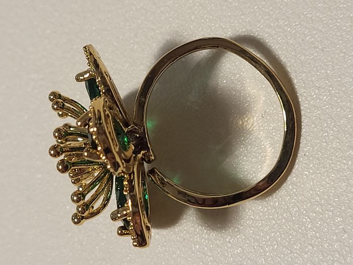 Bague acier inoxydable doré, fleur zircon vert - photo numéro 2