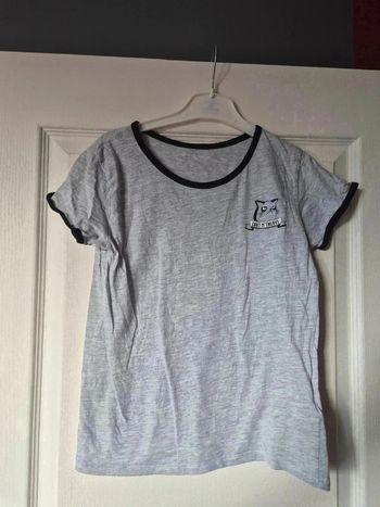 Tee shirt