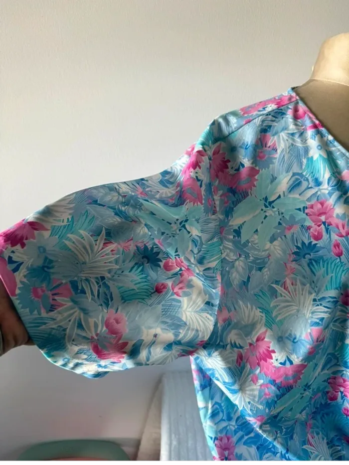 Chemise à fleurs tropicales colorée – Taille M/L - photo numéro 2