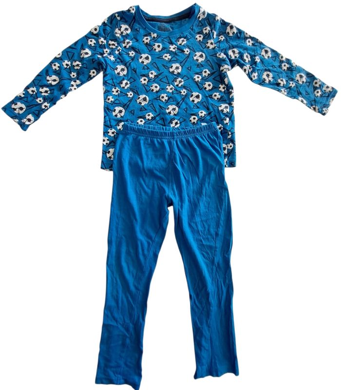 Pyjama léger garçon 5-6 ans TBE