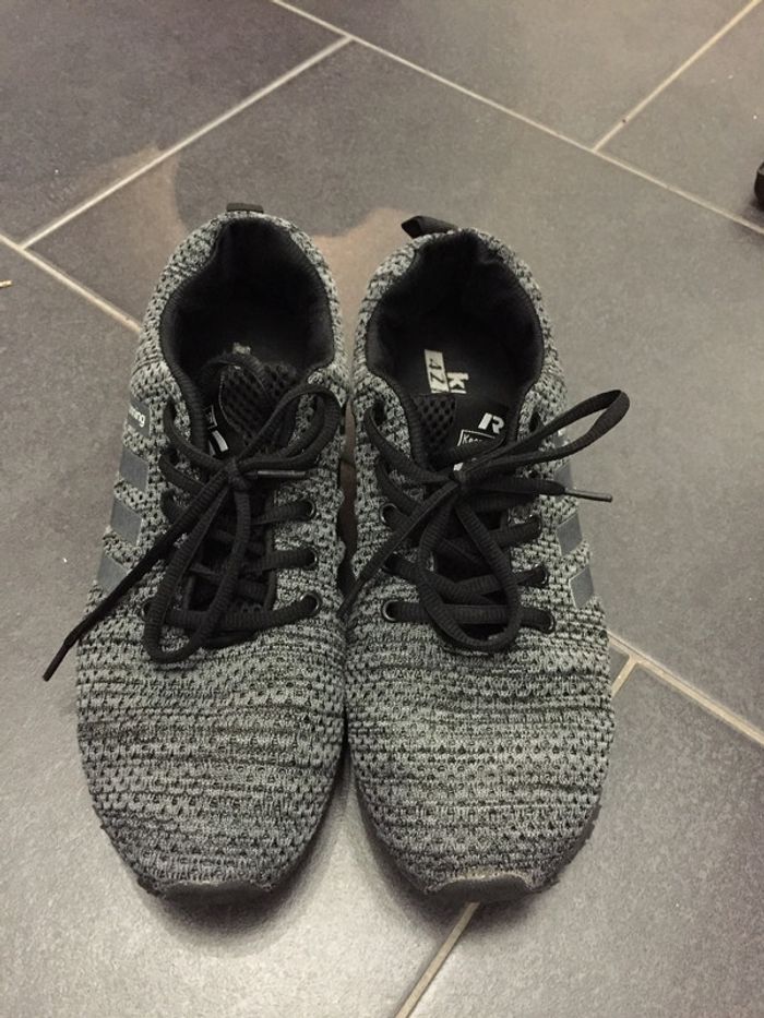 Baskets Keep Running Taille 42 - photo numéro 2