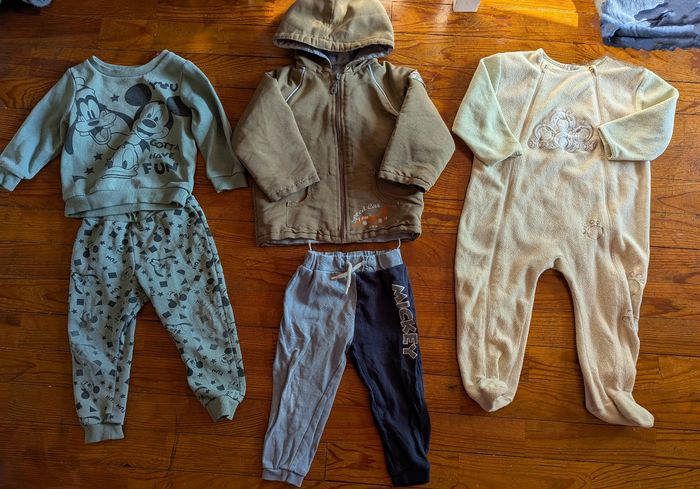 Vêtements bébé Hiver – Taille 24 mois - photo numéro 2