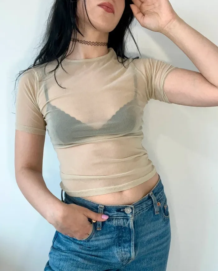 Top vintage y2k années 2000 en mesh transparent beige taille XS 🐪 - photo numéro 2