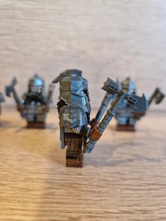 Figurines type lego 4 guerriers nains seigneur des anneaux - photo numéro 5