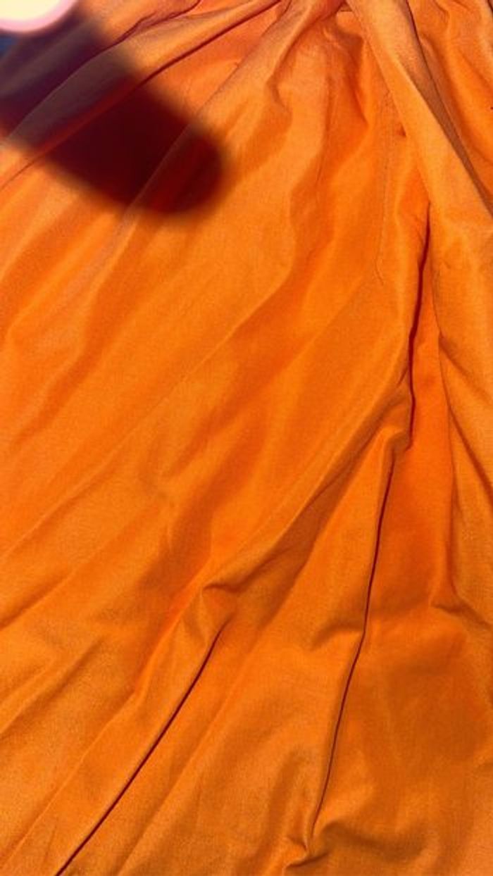 Robe orange - photo numéro 3