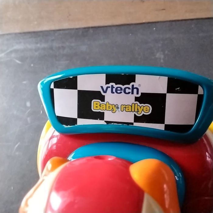 Baby rallye V Tech - photo numéro 3