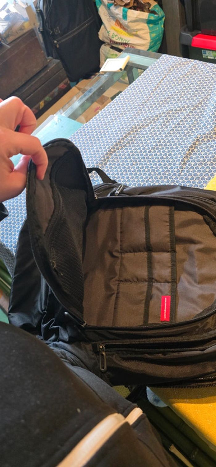 Sac à dos en nylon pour ordinateur - photo numéro 3