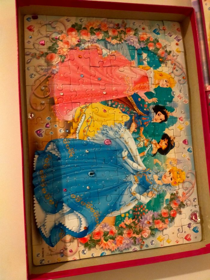 Puzzle princesses 104 pieces - photo numéro 2