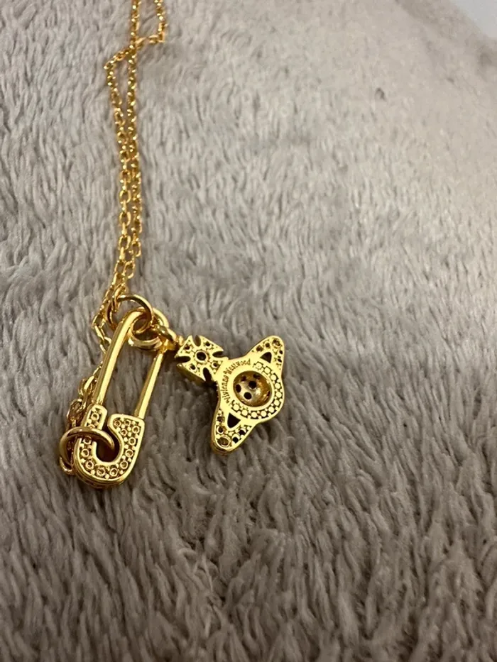 Collier or vivienne Westwood - photo numéro 5