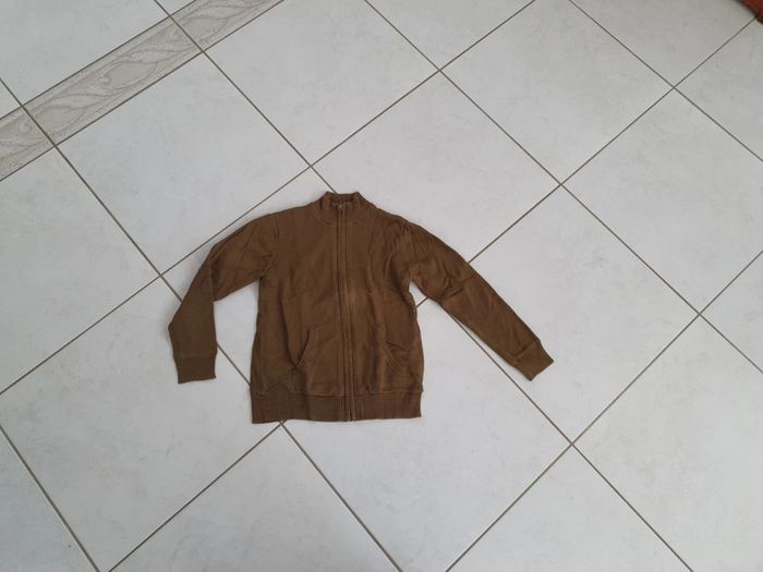 Veste zippée garçon dpam 10 ans LYA