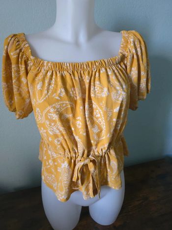 Haut blouse épaules dénudées taille 36