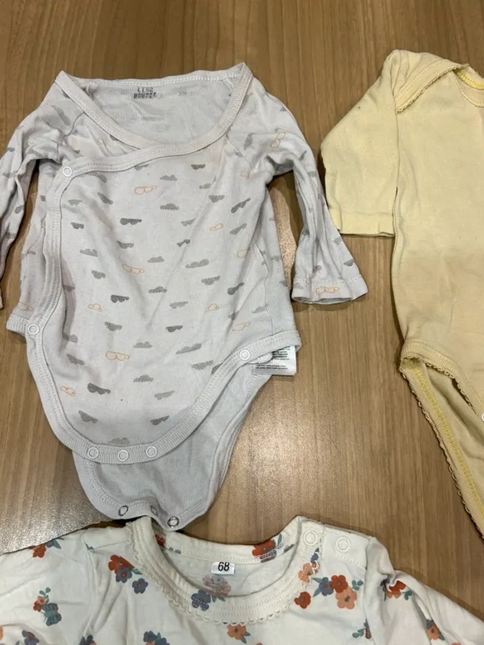 Lot bébé fille 6 mois - photo numéro 7