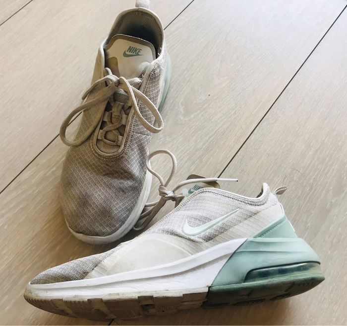 Baskets Nike Running Bicolores – Semelle Gel – Taille 38.5 👟