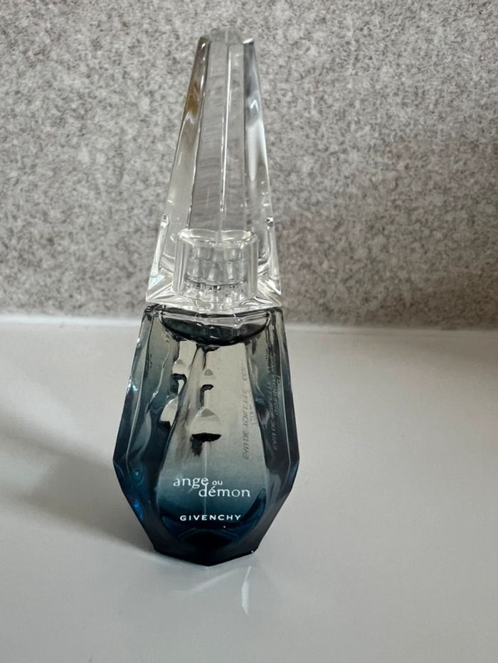 Miniature parfum Givenchy Ange ou Démon - photo numéro 3