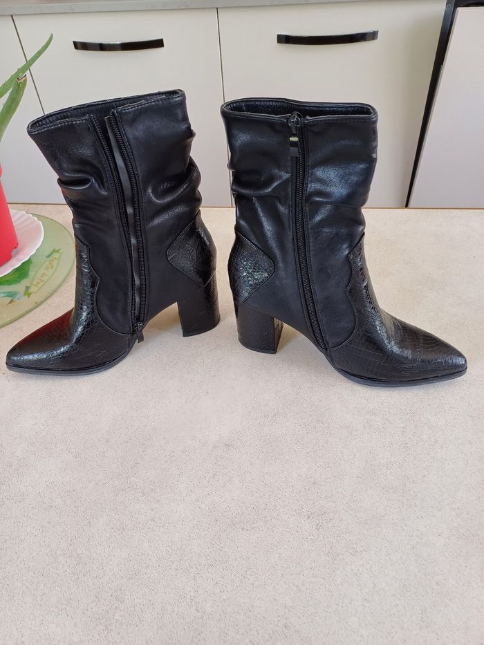 Bottines pointure 37 - photo numéro 2