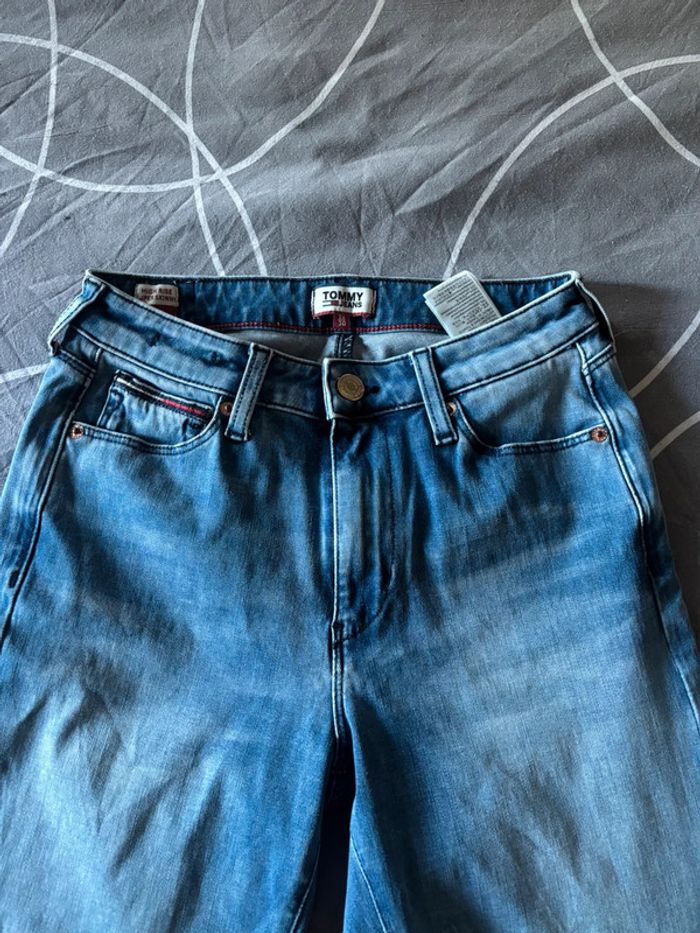 Jean Tommy Jean en parfaite état skinny taille 36 - photo numéro 3