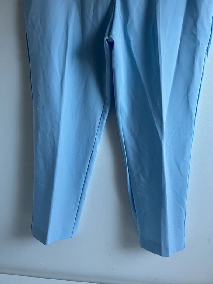Pantalon ajusté bleu ciel - photo numéro 3