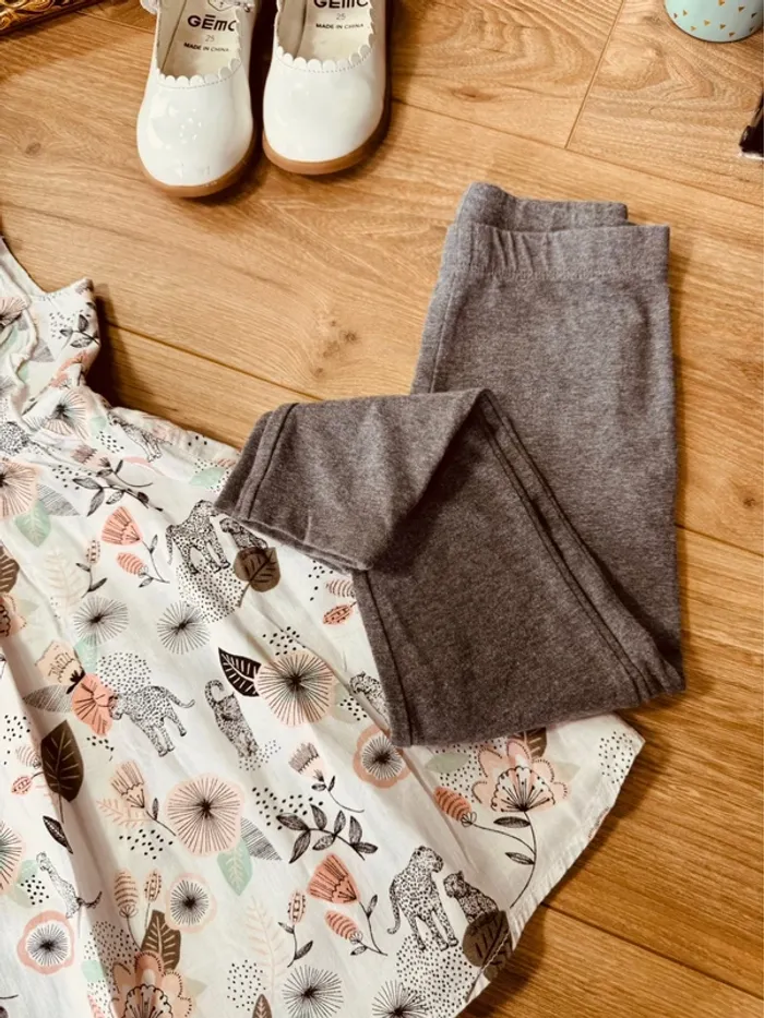 Taille 5 ans tenue 2 pièces fille Orchestra Kiabi blanc gris corail * fleurs * 🌷 - photo numéro 4