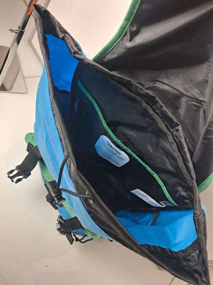 Eastpak sac à dos scolaire rando ordinateur neuf - photo numéro 9