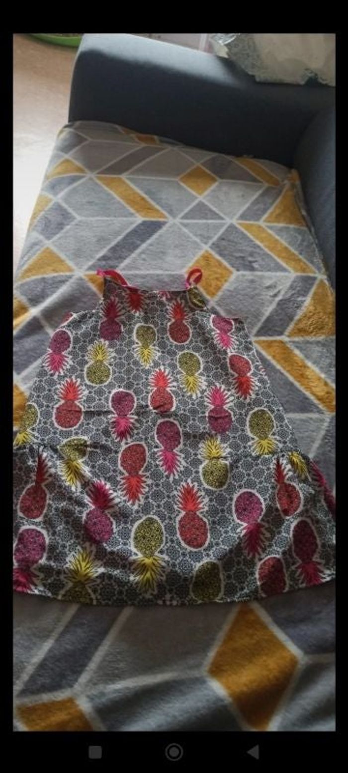 Robe 4 ans