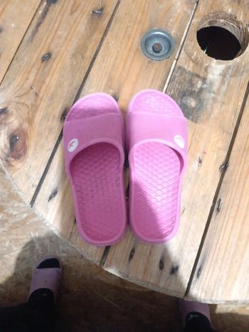 Claquette rose taille 29