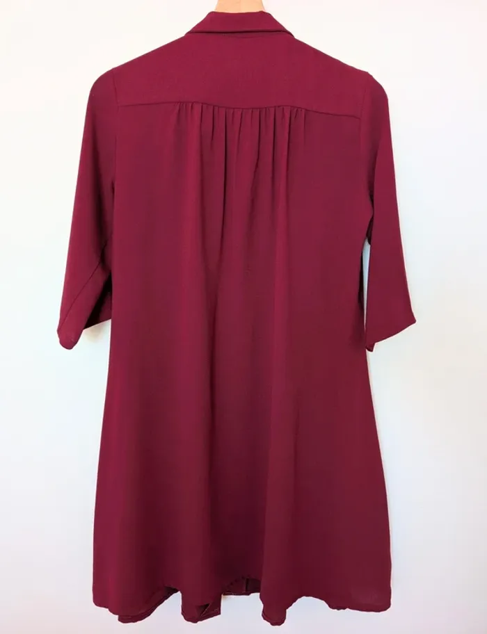 Robe bordeaux - photo numéro 4