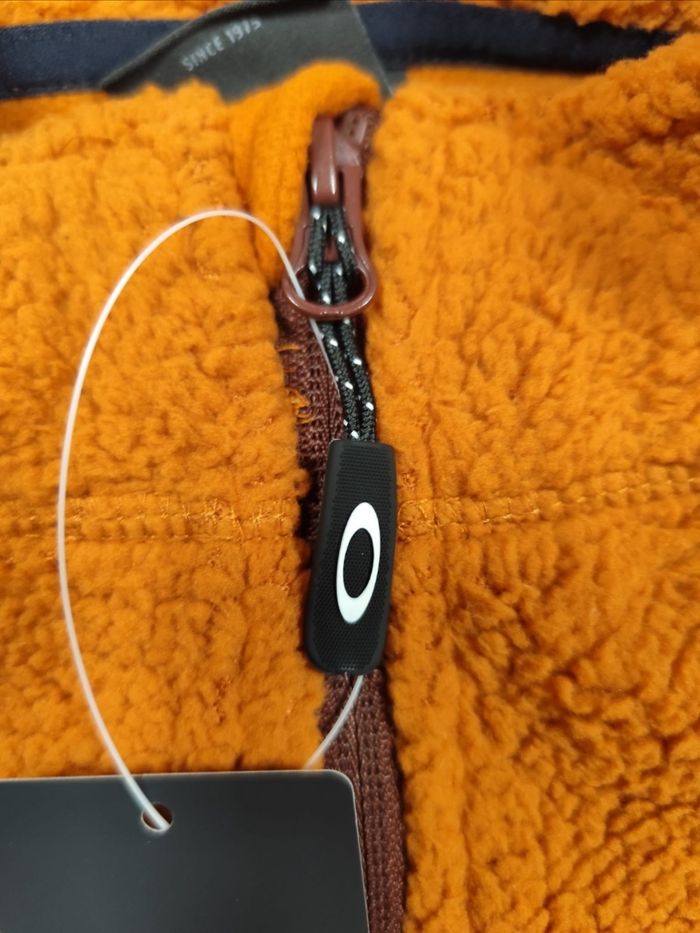 Sweet zippé Oakley - photo numéro 5