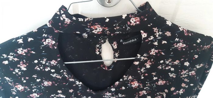 Haut fin manches longues/ Bershka / taille S - photo numéro 3