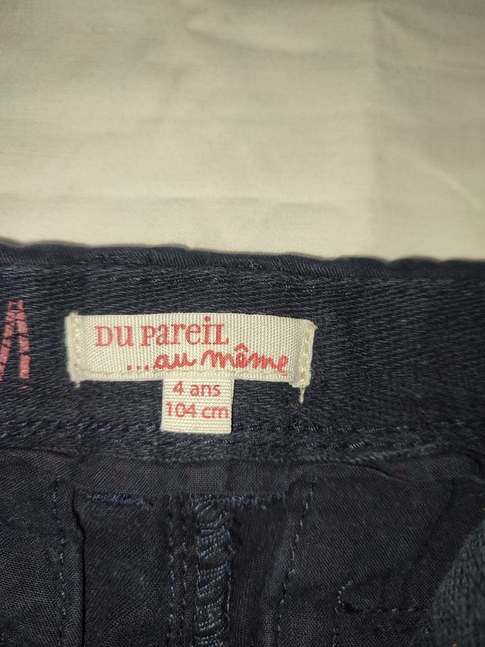 Pantalon du pareil au même