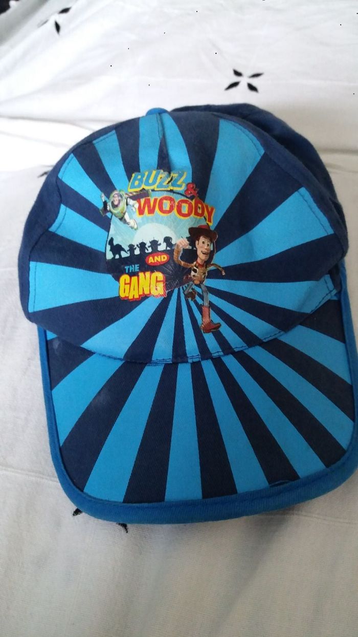 casquette buzz 54