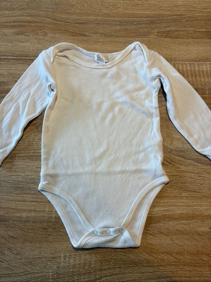 Bodies - photo numéro 2