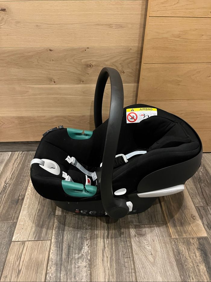 Cosy Cybex Aton B2 noir