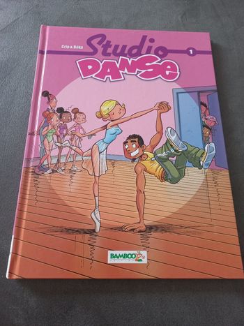 Bd studio danse bamboo tome 1