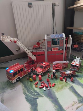 Caserne pompier+camion 