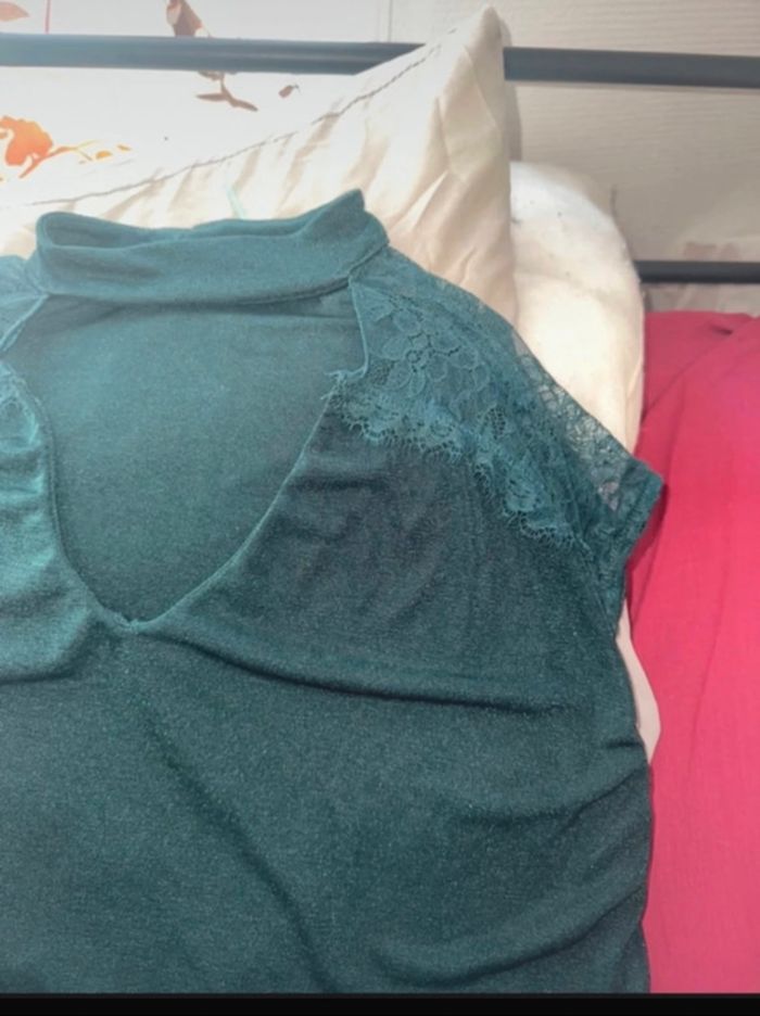 Jolie blouse femme taille M💐 - photo numéro 3